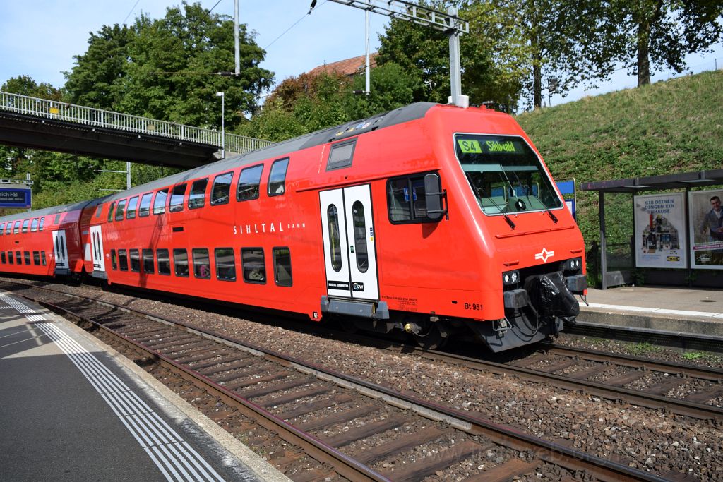 3675-0012-250915.jpg - SZU Bt 951 / Zürich-Brunau 25.9.2015
