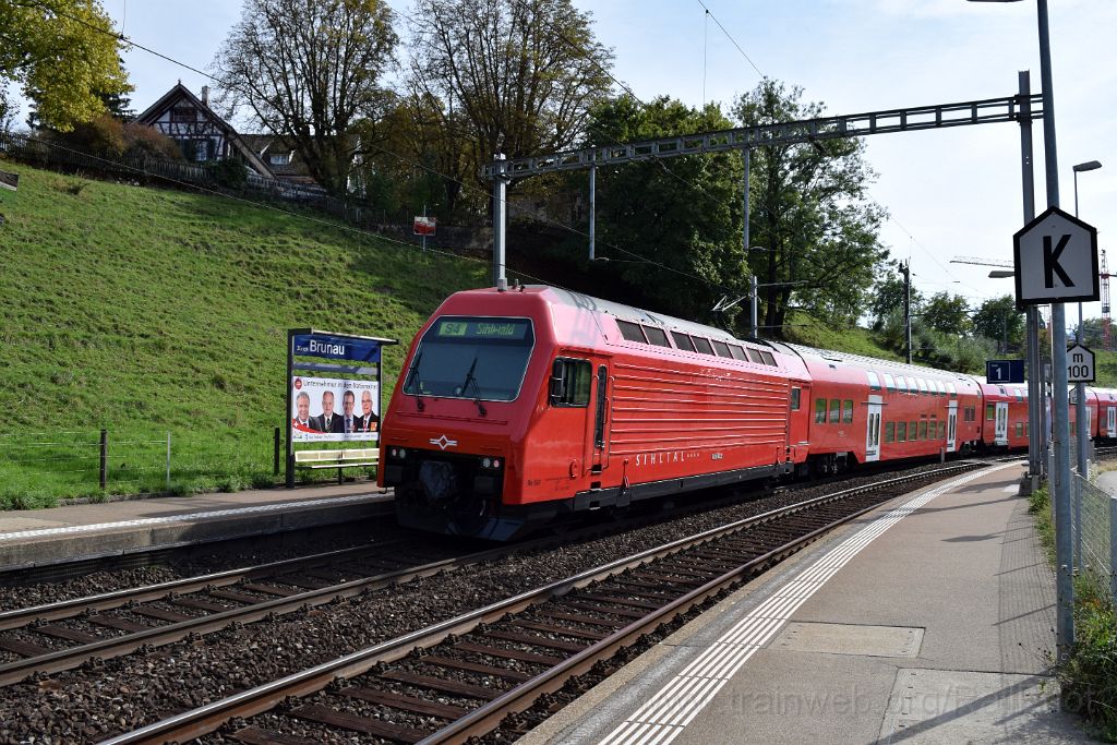 3675-0027-250915.jpg - SZU Re 456.551 / Zürich-Brunau 25.9.2015