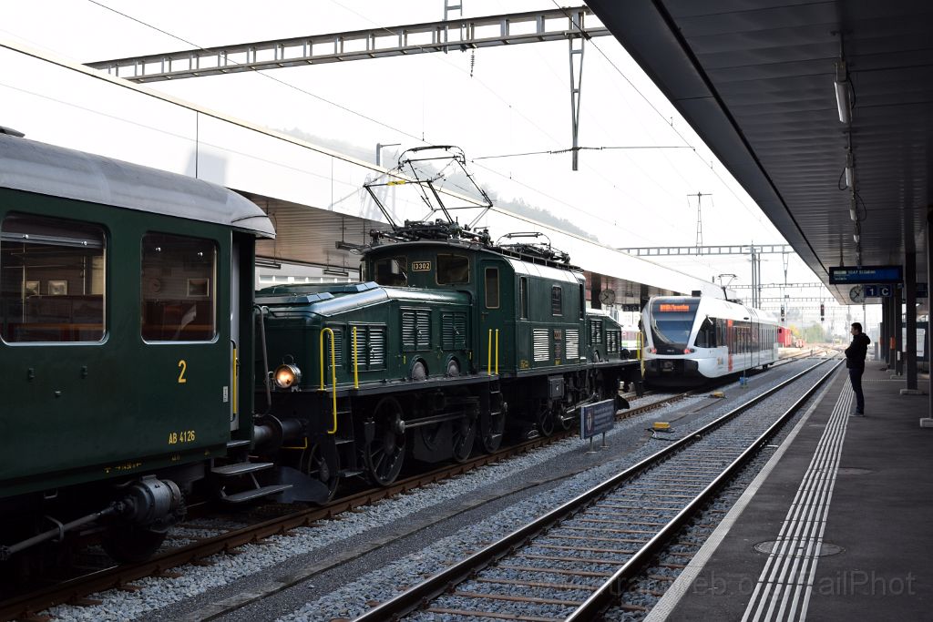 3679-0034-260915.jpg - SBB-CFF Be 6/8''' 13302 + Thurbo RABe 526.750-5 / Herisau 26.9.2015