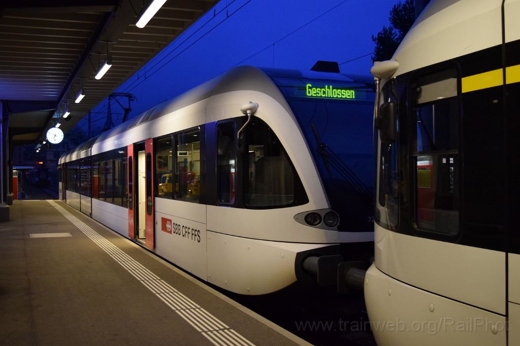 3694-0019-171015.jpg - Thurbo RABe 526.729-9 "Kanton Aargau" / Nesslau Neu St-Johann 17.10.2015