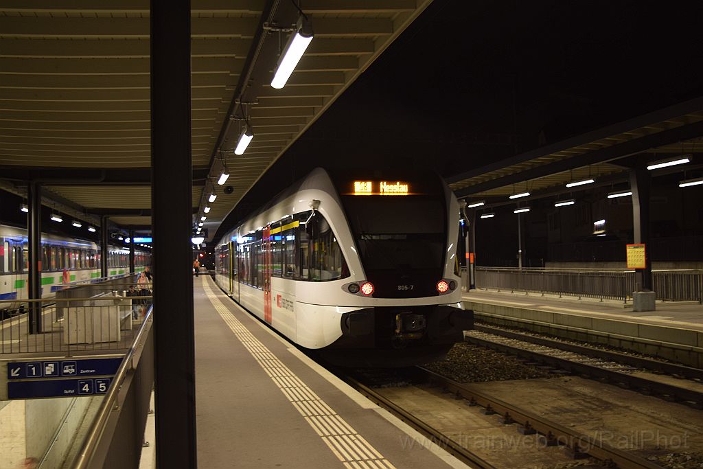 3718-0038-261015.jpg - Thurbo RABe 526.805-7 / Wattwil 26.10.2015