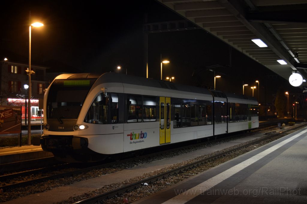 3719-0029-271015.jpg - Thurbo RABe 526.735-6 "Rümikon" / Kreuzlingen 27.10.2015