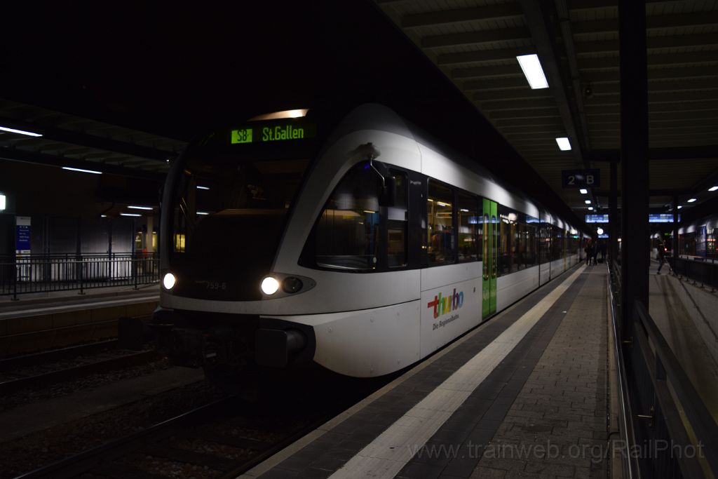 3719-0035-271015.jpg - Thurbo RABe 526.759-6 / Kreuzlingen 27.10.2015