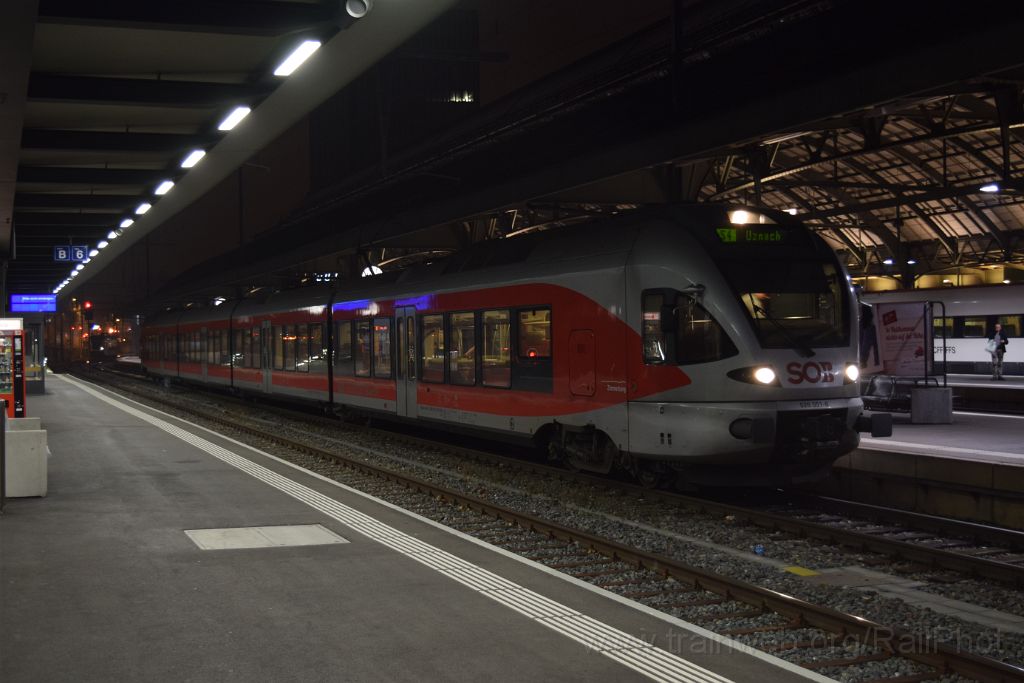 3720-0004-271015.jpg - SOB RABe 526.051-8 "Zimmerberg" / St.Gallen 27.10.2015