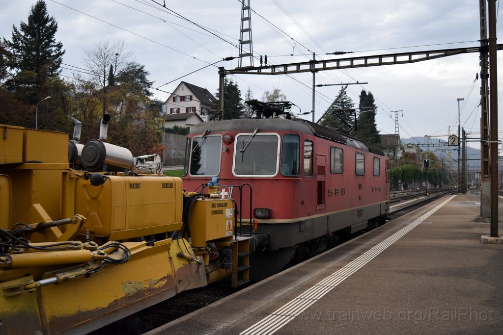 3729-0044-031115.jpg - SBB-CFF Re 4/4'' 11231 / Killwangen-Spreitenbach 3.11.2015
