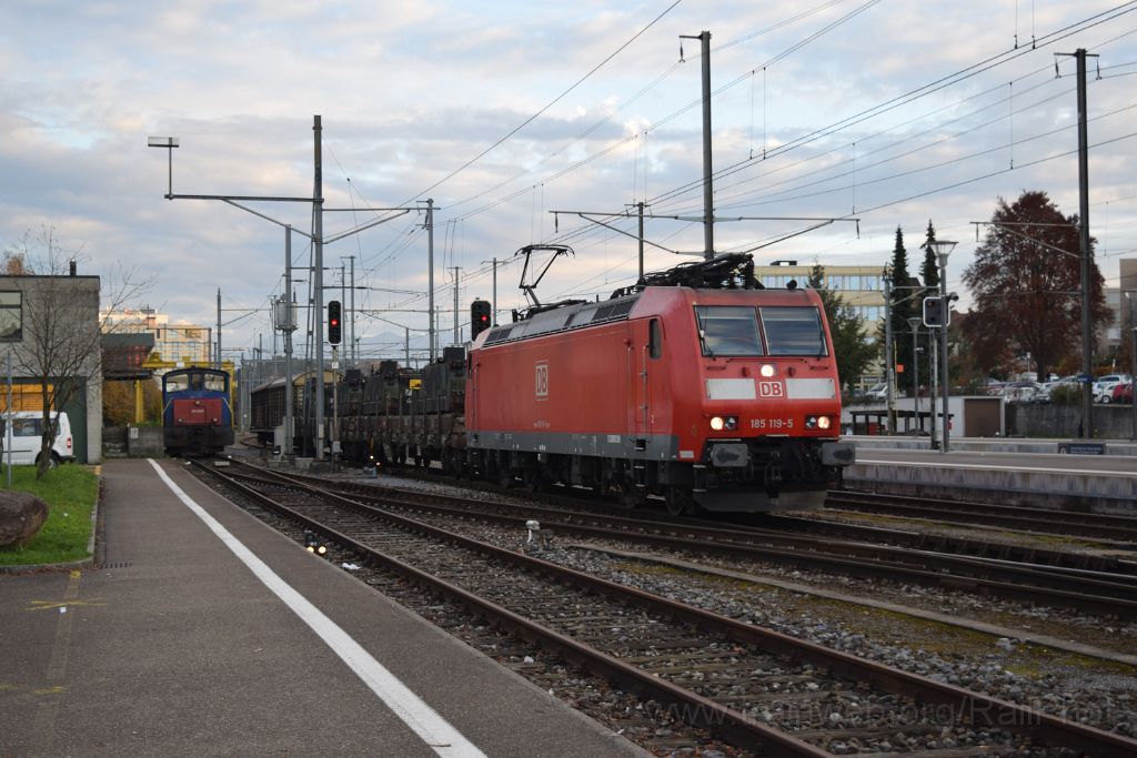 3732-0024-041115.jpg - DBAG 185.119-5 + SBB-CFF Tm 232.224-6 / Wetzikon 4.11.2015