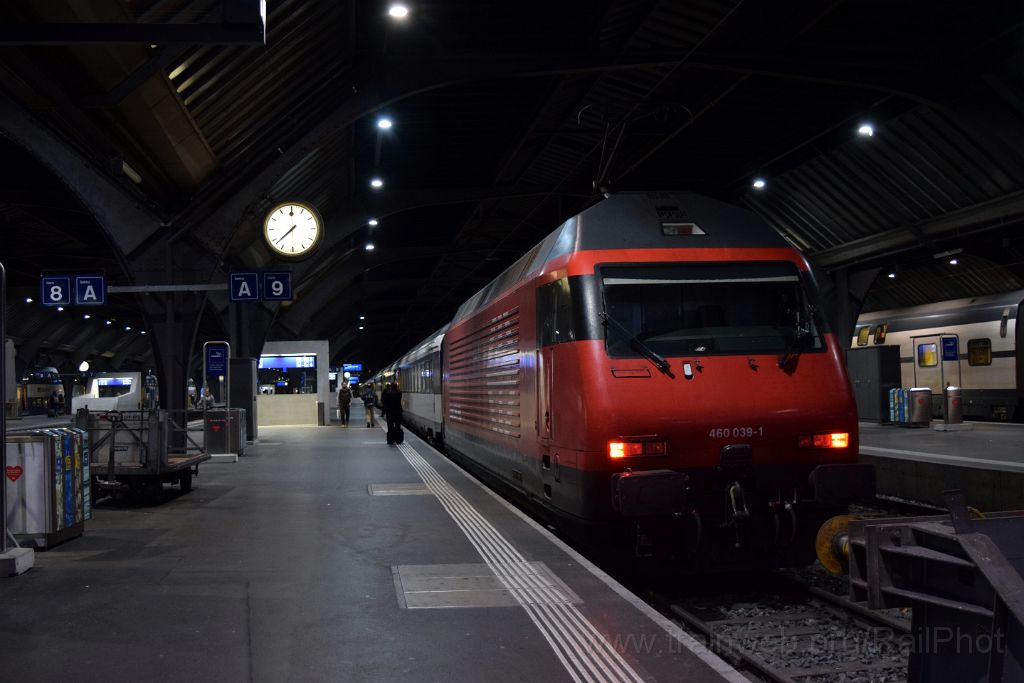 3734-0001-041115.jpg - SBB-CFF Re 460.039-1 "Rochers de Naye" / Zürich HB 4.11.2015