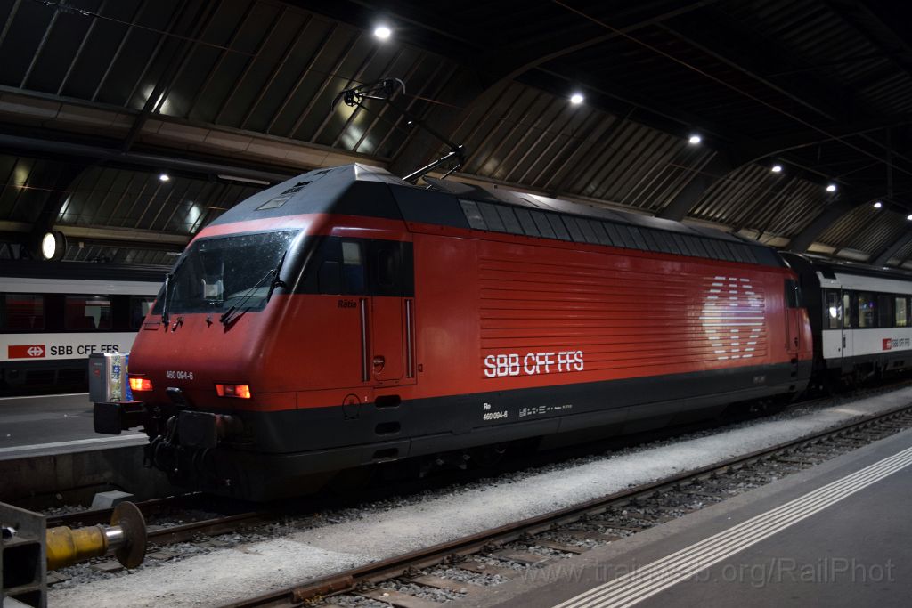 3735-0038-041115.jpg - SBB-CFF Re 460.094-6 "Rätia" / Zürich HB 4.11.2015