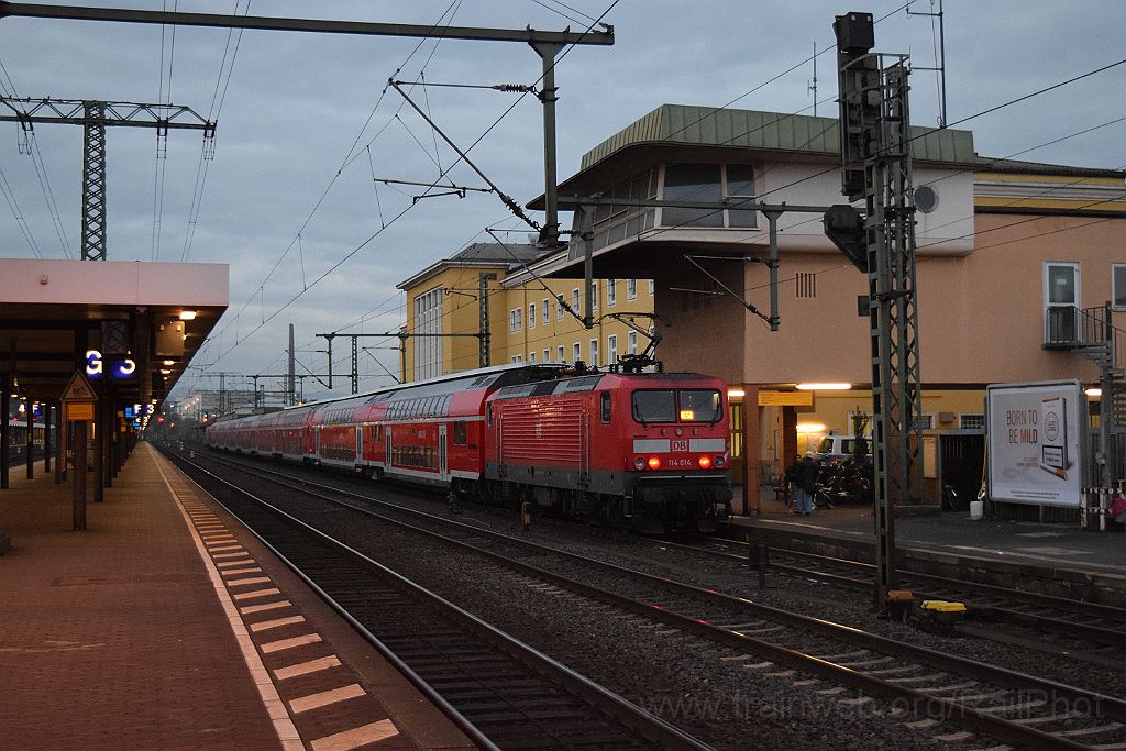 3737-0046-051115.jpg - DBAG 114.014-4 / Fulda Hbf 5.11.2015