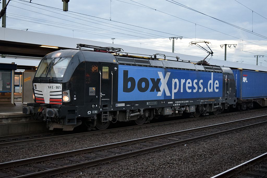 3739-0008-051115.jpg - MRCE X4E-861 / Fulda Hbf 5.11.2015