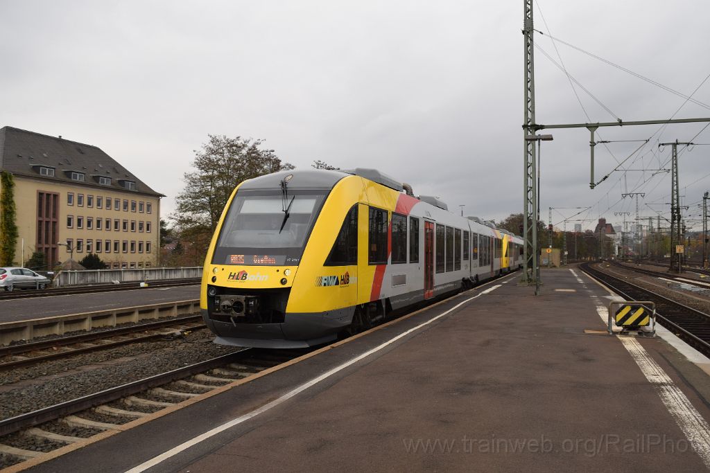3743-0024-061115.jpg - HLB VT 278.1 + VT 256.2 / Fulda Hbf 6.11.2015