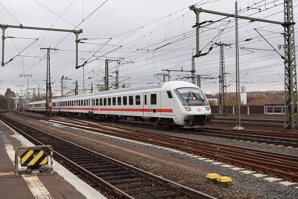 3743-0042-061115.jpg - DBAG Bimdzf 51 80 80-95 019-0 / Fulda Hbf 6.11.2015