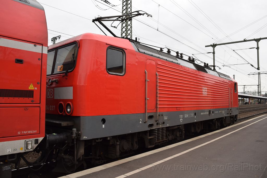 3744-0024-061115.jpg - DBAG 114.037 / Fulda Hbf 6.11.2015