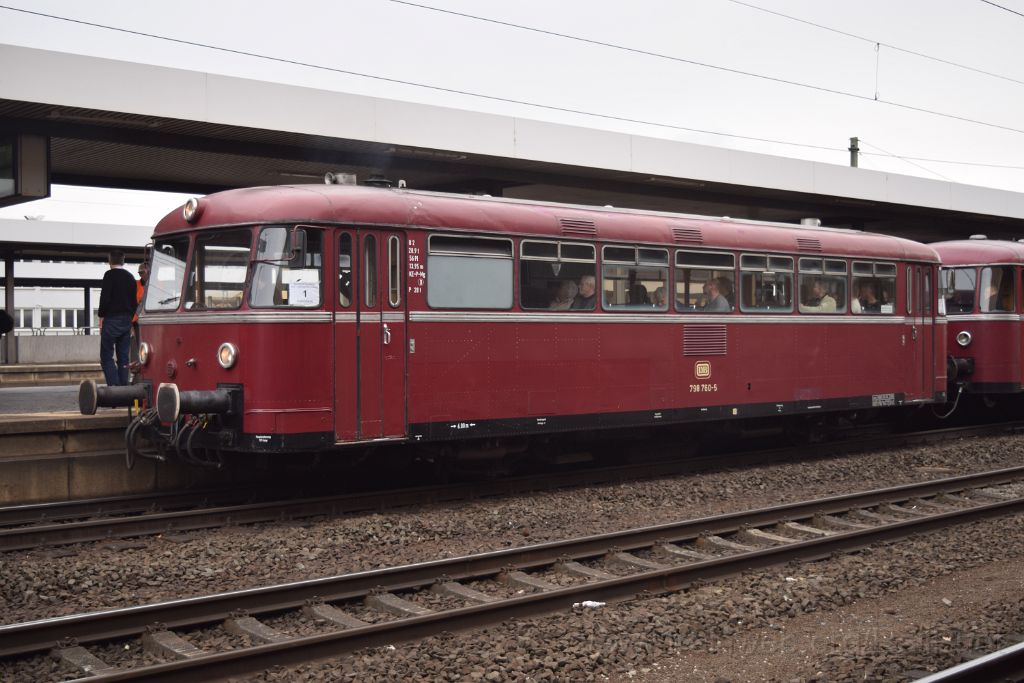 3745-0019-061115.jpg - DB 798.760-5 / Fulda Hbf 6.11.2015