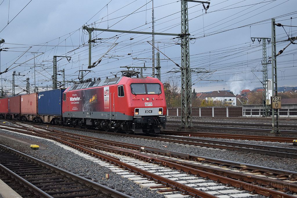 3747-0029-061115.jpg - MEG 156.004-4 "Wir suchen Mitarbeiter" / Fulda Hbf 6.11.2015