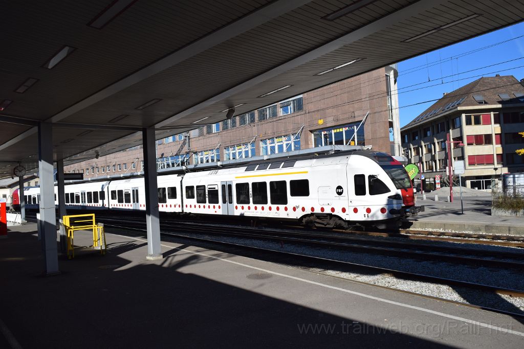 3754-0008-081115.jpg - TPF RABe 527.195 / Bulle 8.11.2015