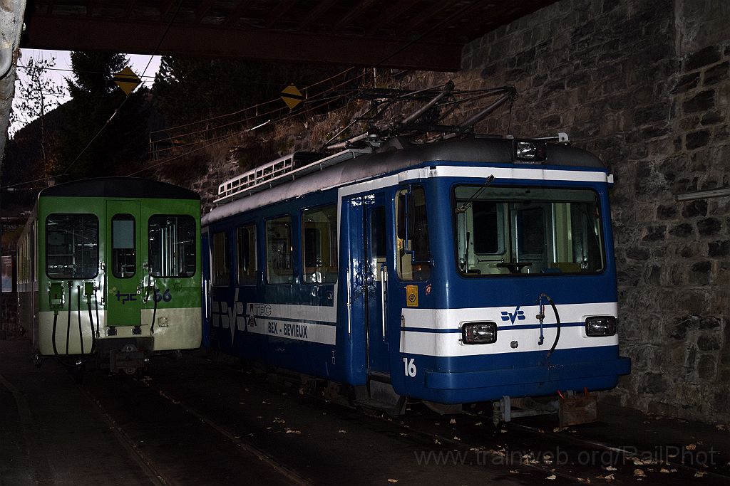 3758-0045-081115.jpg - BVB Be 2/3 16 / Villars sur Ollon 8.11.2015