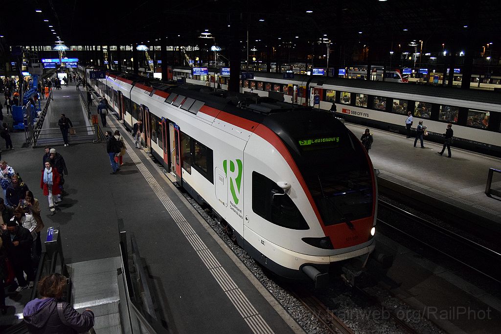 3763-0009-101115.jpg - SBB-CFF RABe 521.030 "République et canton du Jura" / Basel SBB 10.11.2015