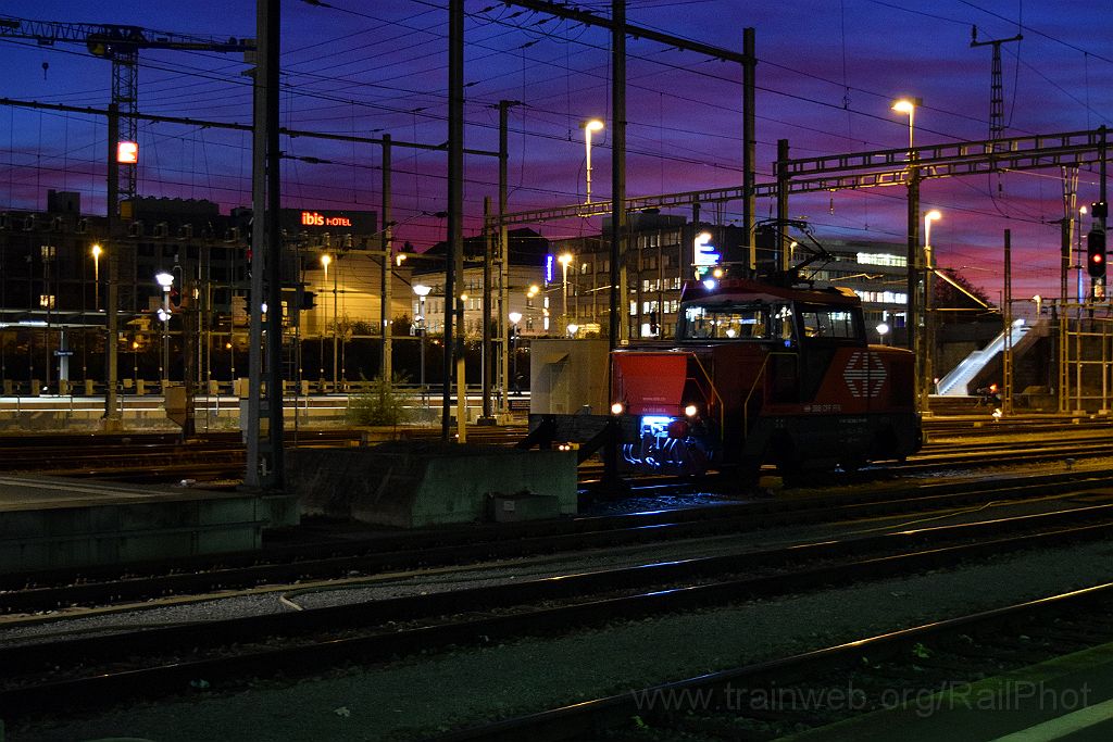3763-0028-101115.jpg - SBB-CFF Ee 922.006-2 / Basel SBB 10.11.2015