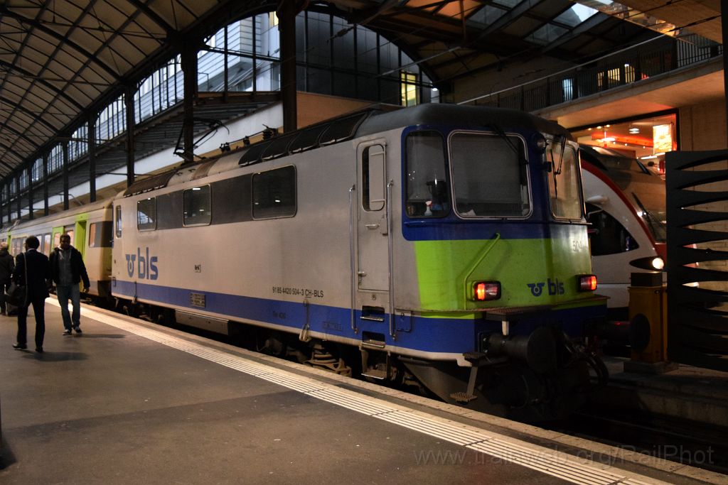 3772-0031-121115.jpg - BLS Re 420.504-3 / Luzern 12.11.2015