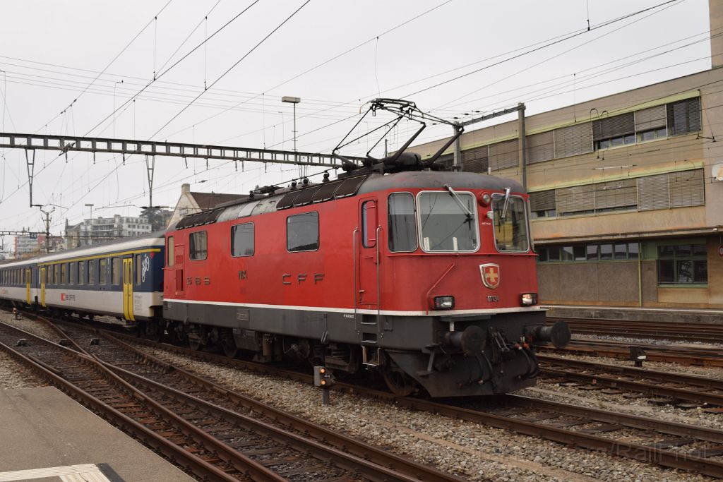3773-0026-131115.jpg - SBB-CFF Re 4/4'' 11134 / Lausanne 13.11.2015
