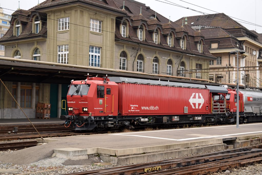 3774-0041-131115.jpg - SBB-CFF XTmas 99 85 91-74 008-4 / Lausanne 13.11.2015