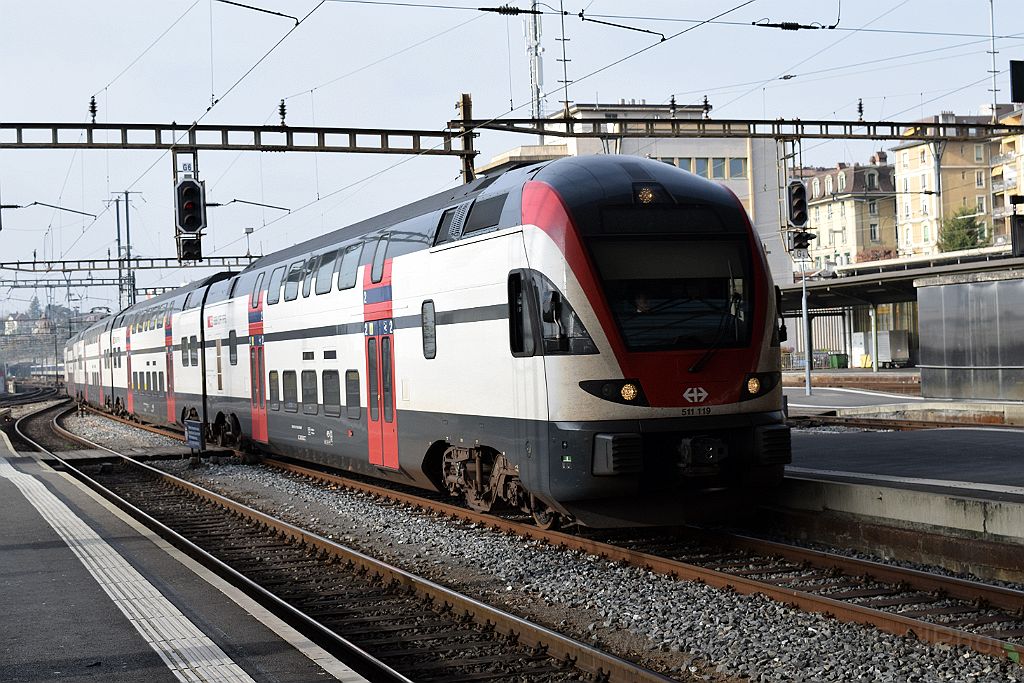 3780-0013-131115.jpg - SBB-CFF RABe 511.119 / Lausanne 13.11.2015