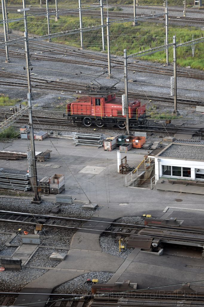 3781-0048-131115.jpg - SBB-CFF Ee 3/3 16391 / Lausanne-Triage 13.11.2015