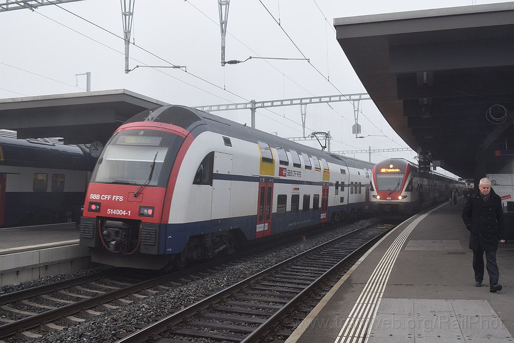 3786-0027-071215.jpg - SBB-CFF RABe 514.004-1 + RABe 511.112 / Zürich-Oerlikon 7.12.2015