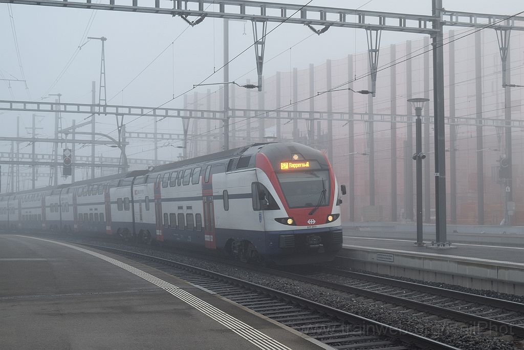 3786-0050-071215.jpg - SBB-CFF RABe 511.011 / Zürich-Oerlikon 7.12.2015
