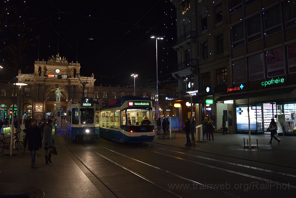 3788-0006-071215.jpg - VBZ Be 5/6 3034 + Be 4/8 2119 / Bahnhofstrasse 7.12.2015