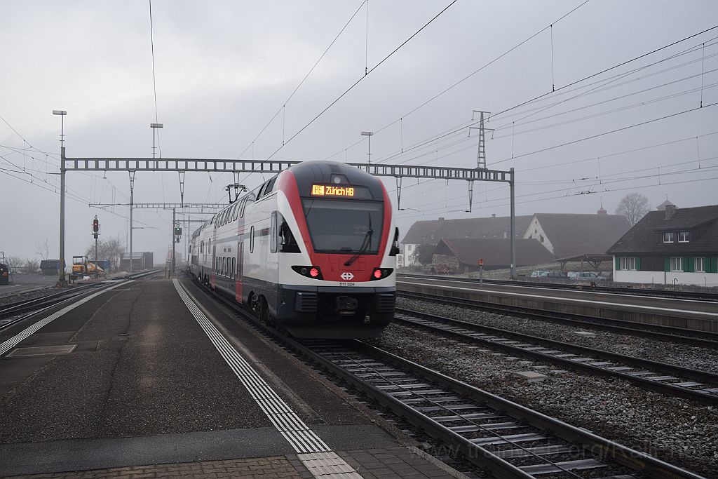 3791-0003-111215.jpg - SBB-CFF RABe 511.024 / Pfäffikon SZ 11.12.2015