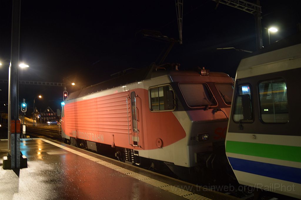 3805-0014-211215.jpg - SOB Re 446.015-0 / Wattwil 21.12.2015