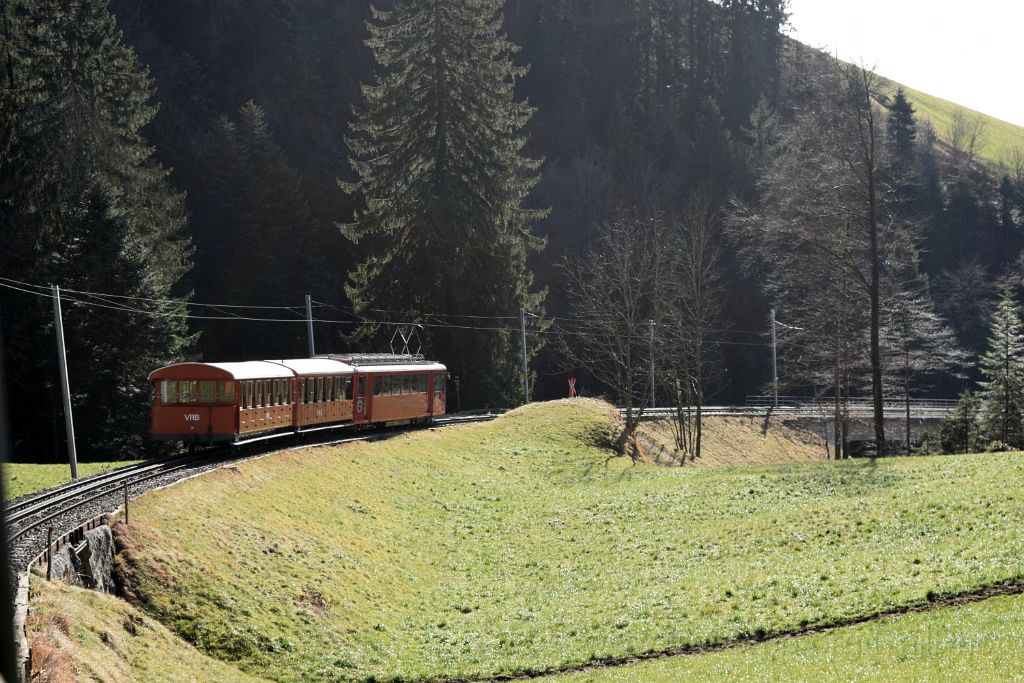 3812-0020-291215.jpg - VRB BDhe 4/4 5 + Bt 7 + Bt 16 / Schnurtobelbrücke 29.12.2015
