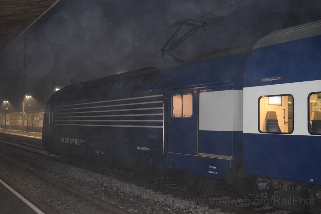 3813-0002-301215.jpg - SBB-CFF Re 450.018-7 "Hirslanden / Hottingen" / Wetzikon 30.12.2015