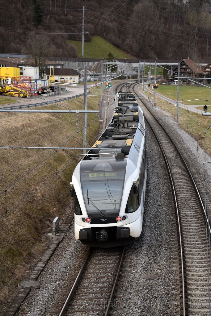 3815-0025-030116.jpg - Thurbo RABe 526.739-8 + RABe 526.706-7 / Wattwil 3.1.2016