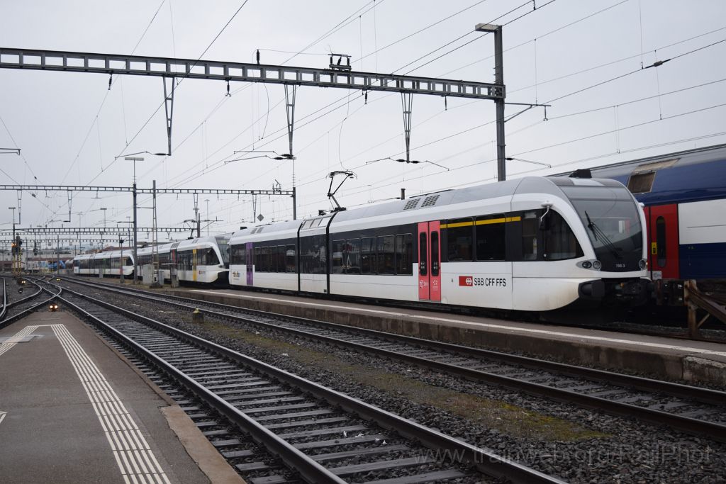 3834-0007-050316.jpg - Thurbo RABe 526.708-3 + RABe 526.789-3 / Wil 5.3.2016