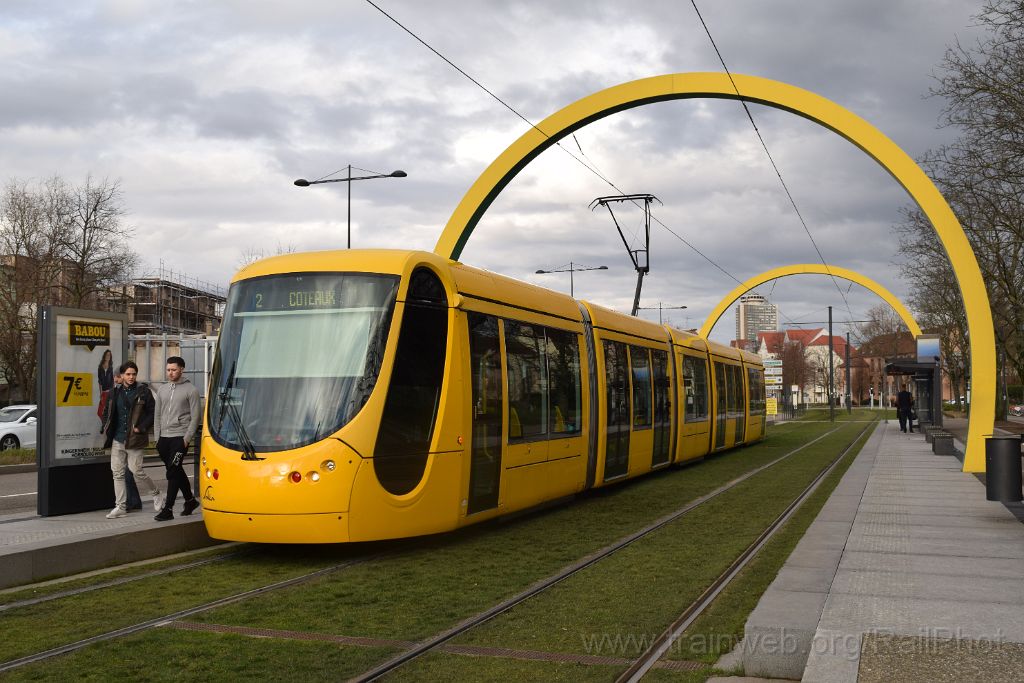 3834-0049-050316.jpg - Soléa Citadis 302 Nr. 2017 "Dornach" / Mulhouse (Tour Nessel) 5.3.2016