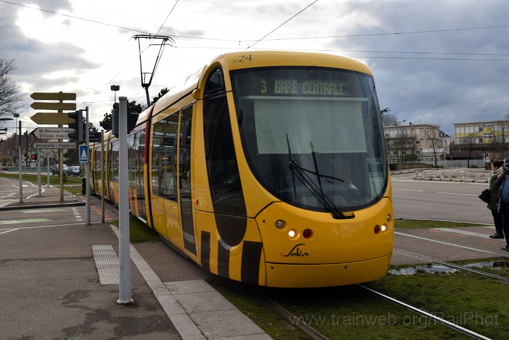 3835-0018-050316.jpg - Soléa Citadis 302 Nr. 2024 "Brunstatt" / Mulhouse (Tour Nessel) 5.3.2016