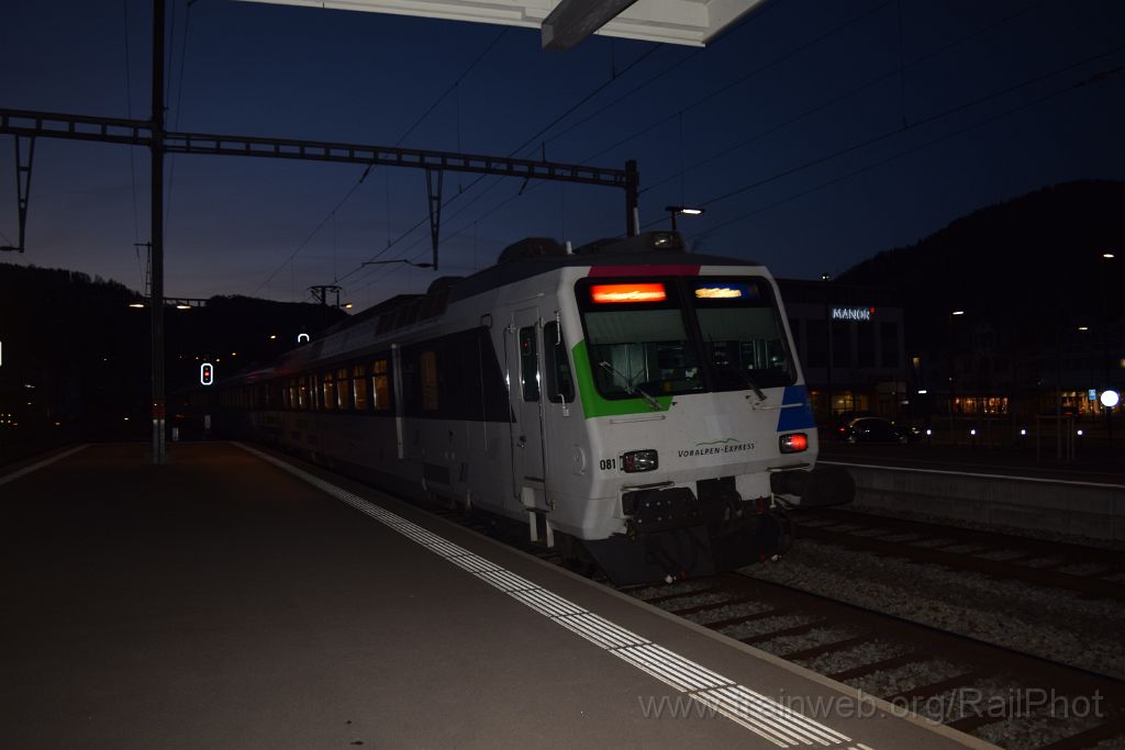 3861-0033-100416.jpg - SOB RBDe 561.081-1 / Wattwil 10.4.2016