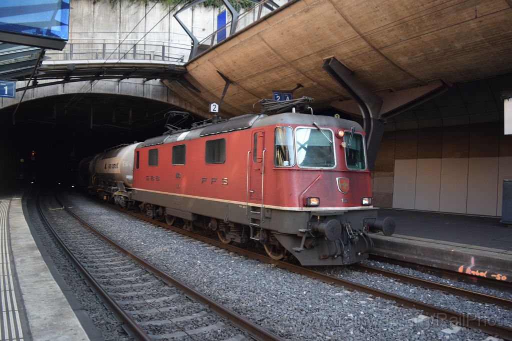 3862-0014-110416.jpg - SBB-CFF Re 4/4'' 11173 / Zürich-Stadelhofen 11.4.2016