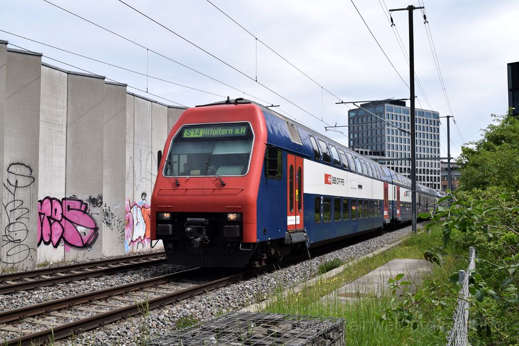 3880-0004-100516.jpg - SBB-CFF Bt (DPZ) 50 85 26-34 908-1 / Zürich (Seidelhof) 10.5.2016