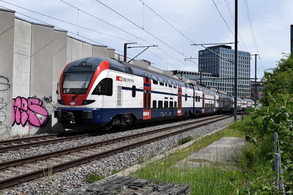 3881-0002-100516.jpg - SBB-CFF RABe 511.007 / Zürich (Seidelhof) 10.5.2016