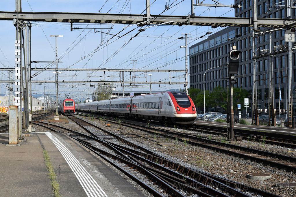 3885-0046-110516.jpg - SBB-CFF ICN RABDe 500.012 "Jean-Rodolphe de Salis" + Re 450.090-6 "Turbenthal" / Zürich-Altstetten 11.5.2016