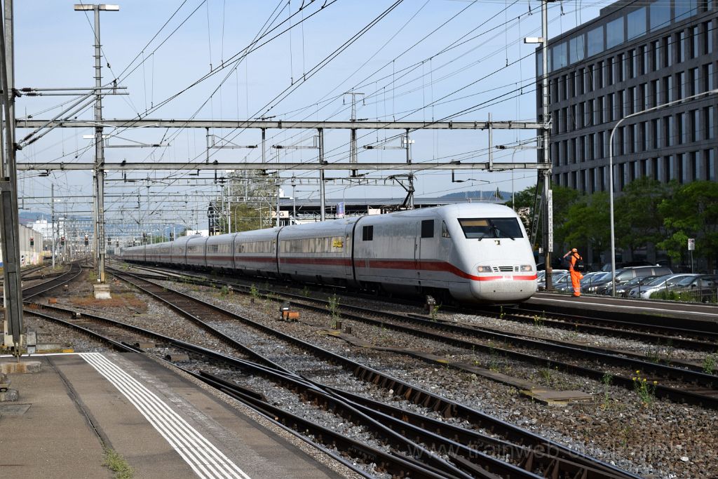 3886-0050-110516.jpg - DBAG ICE 401.572-3 / Zürich-Altstetten 11.5.2016