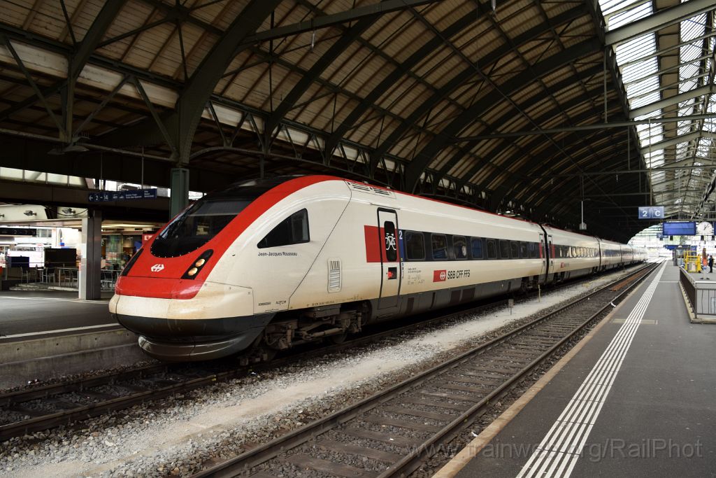 3888-0022-140516.jpg - SBB-CFF ICN RABDe 500.015 "Jean-Jacques Rousseau" / St.Gallen 14.5.2016