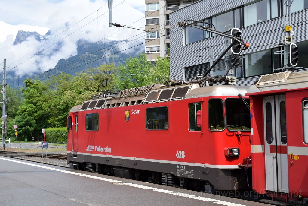 3889-0025-140516.jpg - RhB Ge 4/4'' 628 "S-chanf" / Landquart 14.5.2016