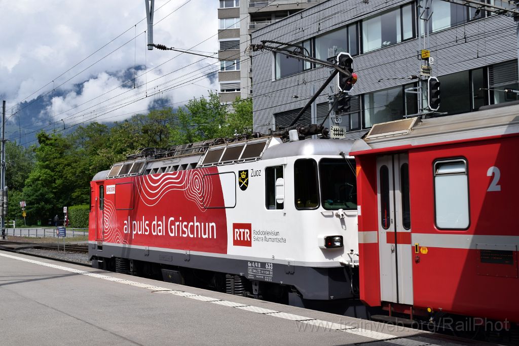 3892-0012-140516.jpg - RhB Ge 4/4'' 633 "Zuoz" / Landquart 14.5.2016