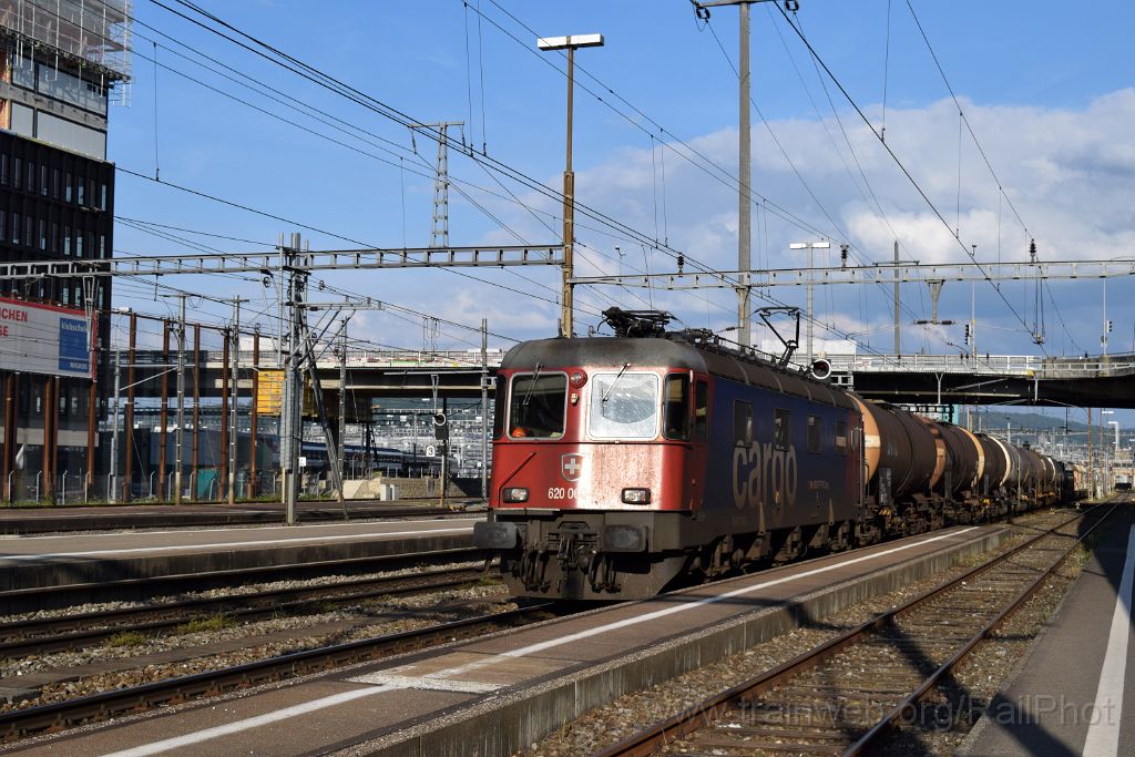 3907-0030-170516.jpg - SBB-CFF Re 620.060-4 "Tavannes" / Zürich-Altstetten 17.5.2016
