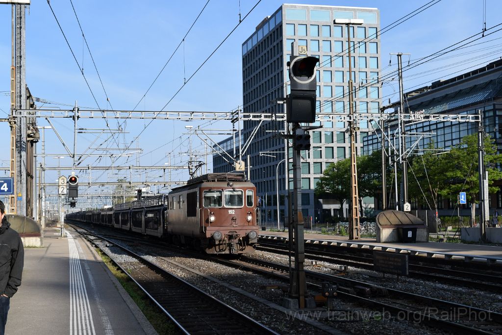 3908-0044-180516.jpg - BLS Re 4/4 192 "Spiez" / Zürich-Altstetten 18.5.2016